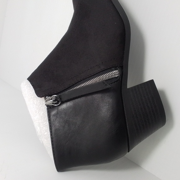 Black Booties Size 6 NEW - Picture 4 of 10